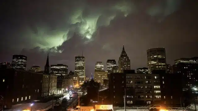 Montreal Power Crisis: Freezing Rain Blacks Out 300K Homes