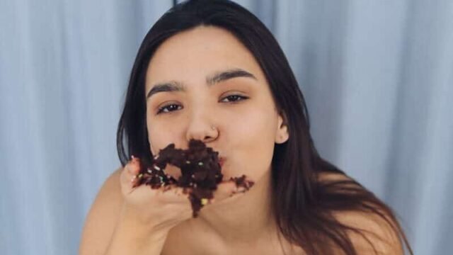 Craving Something Sweet? Try THESE 6 Healthy Snack Options To Satisfy Your Tastebuds