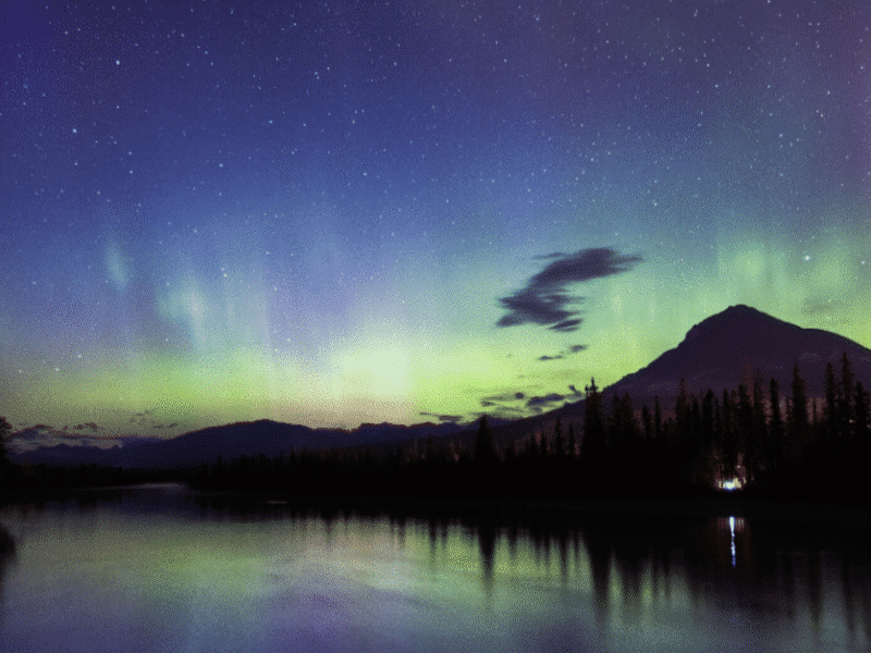 Nature’s Light Show: Experience The Magical Northern Lights In British Columbia