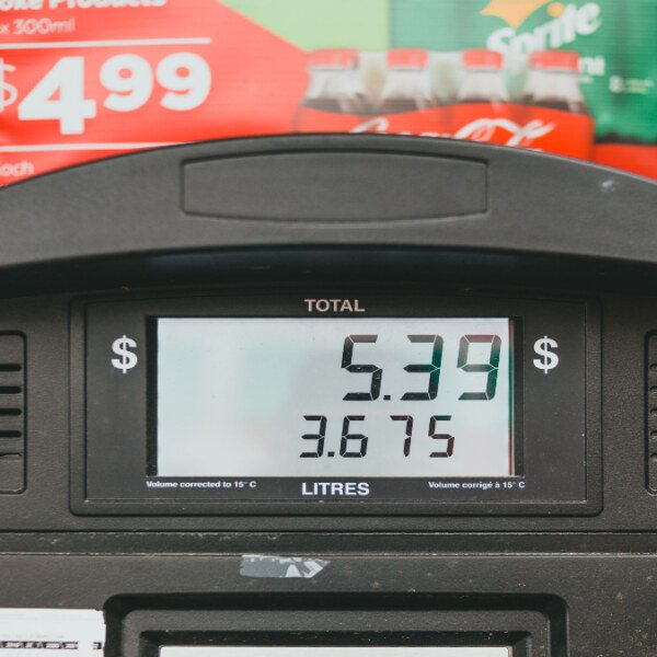 Canada Inflation Slows to 2.8% as Falling Gas Prices Bring Relief to Consumers