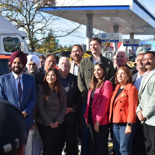 David Eby Announces Free Transit for Low-Income Seniors, $250M for Surrey Rapid Bus Plan